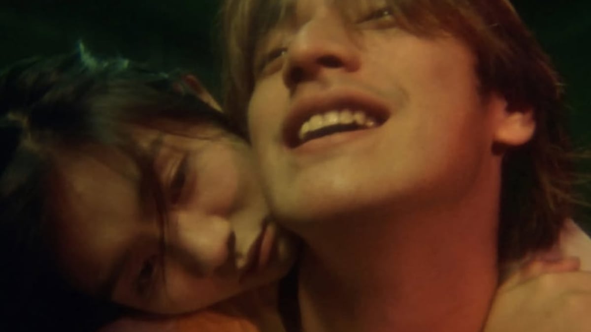Review: Fallen Angels (1995)
